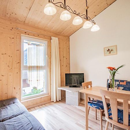Gschnitzerhof Apartment Bagian luar foto