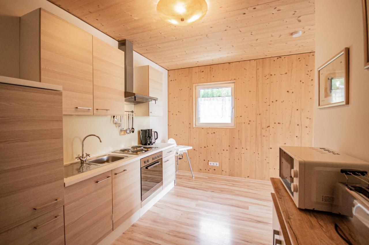 Gschnitzerhof Apartment Bagian luar foto