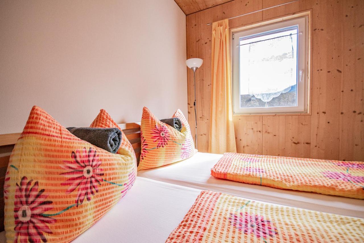 Gschnitzerhof Apartment Bagian luar foto