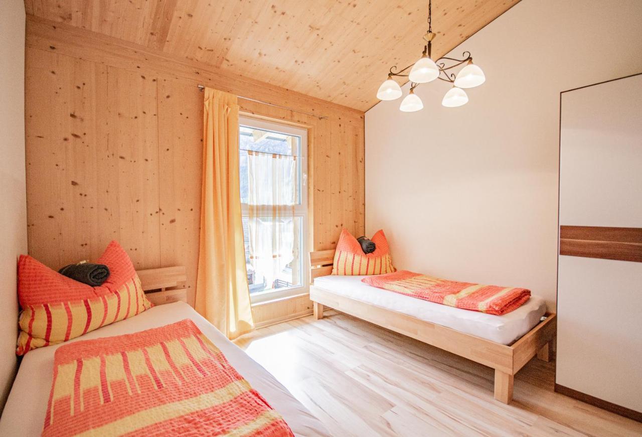 Gschnitzerhof Apartment Bagian luar foto