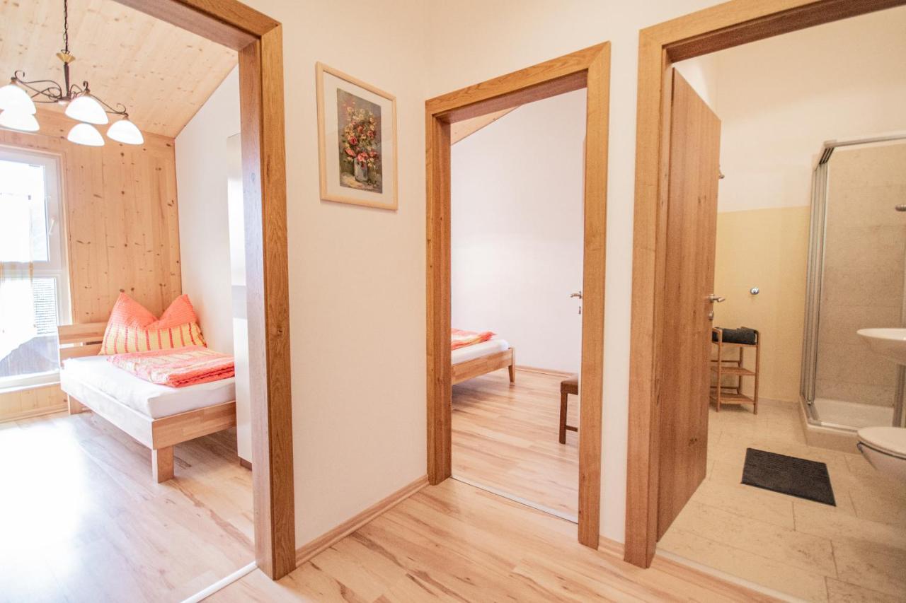Gschnitzerhof Apartment Bagian luar foto